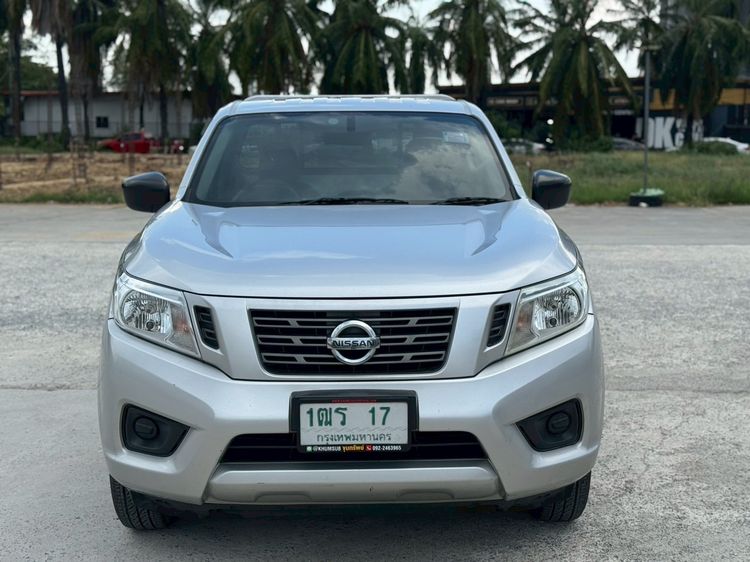 Nissan Navara 2015 2.5 SL Pickup ดีเซล ไม่ติดแก๊ส เกียร์ธรรมดา บรอนซ์เงิน รูปที่ 2