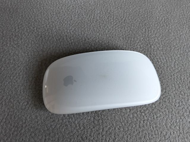 ขอขายเมาส์ Apple wireless model No A12963VDC แท้ผลิตในจีนใช้ถ่าน Alkaline AAA 2ก้อน สีขาว รูปที่ 4