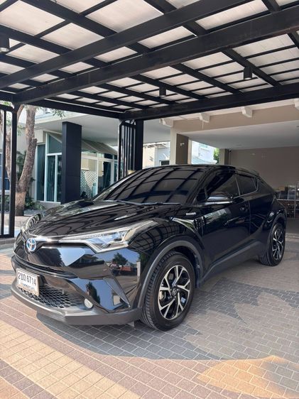 Toyota C-HR 2021 1.8 HV Mid Utility-car ไฮบริด ไม่ติดแก๊ส เกียร์อัตโนมัติ ดำ รูปที่ 4