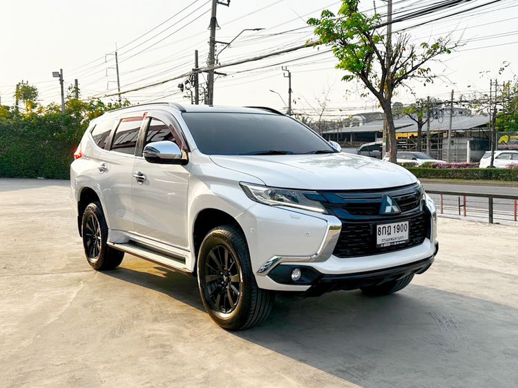 Mitsubishi Pajero Sport 2019 2.4 GT Premium Elite Edition 4WD Utility-car ดีเซล ไม่ติดแก๊ส เกียร์อัตโนมัติ ขาว รูปที่ 3