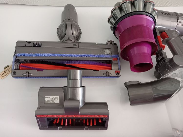 เครื่องดูดฝุ่นไร้สาย Dyson DC62 รูปที่ 4