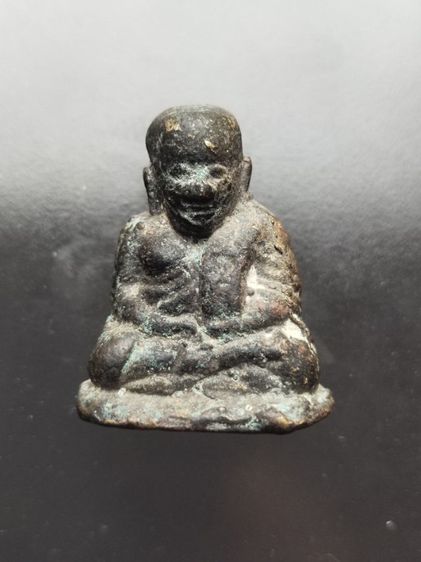 พระรูปหล่อหลวงพ่อเงิน รุ่นปืนแตก ปี 2528
วัดคงคารา( หรือวัดบางคานใต้ ) จังหวัดพิจิตร 