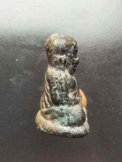 พระรูปหล่อหลวงพ่อเงิน รุ่นปืนแตก ปี 2528
วัดคงคารา( หรือวัดบางคานใต้ ) จังหวัดพิจิตร  รูปที่ 3