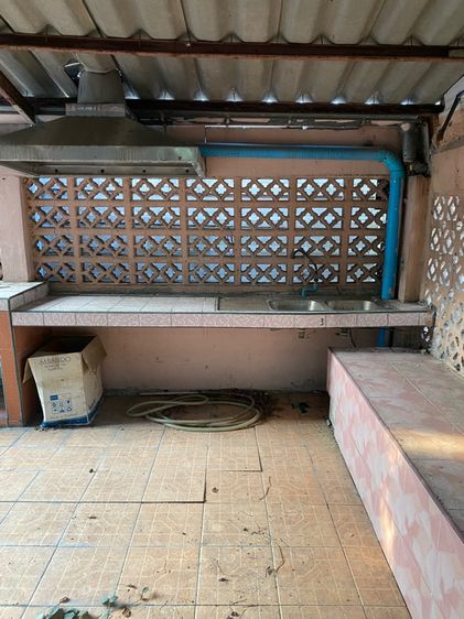 อื่นๆ ไม่มี สร้างเสร็จก่อน 2010 ไม่ใช่ บ้านให้เช่าพื้นที่เก็บของ หรือ โกดังเก็บของ รูปที่ 4