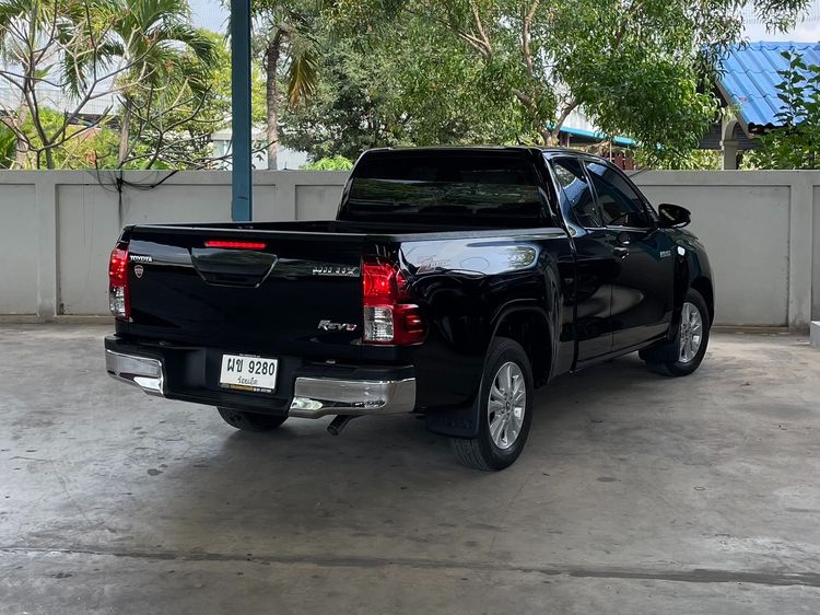 Toyota Hilux Revo 2024 Smart Cab 2.4 Entry Z Edition Pickup ดีเซล ไม่ติดแก๊ส เกียร์ธรรมดา ดำ รูปที่ 2