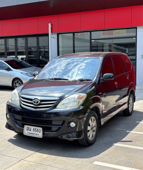 รถ Toyota Avanza 1.5 S สี ดำ
