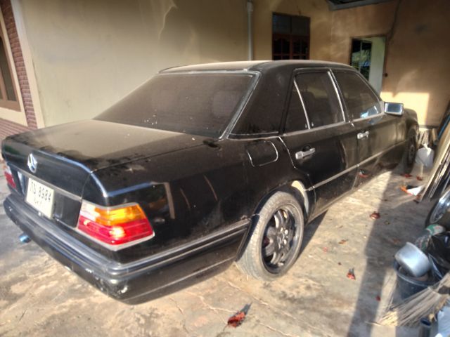 Mercedes-Benz รุ่นอื่นๆ 1990 รุ่นย่อยอื่นๆ ดีเซล ไม่ติดแก๊ส เกียร์อัตโนมัติ ดำ รูปที่ 2