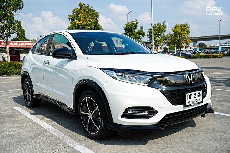 Honda HR-V 2019 1.8 RS Utility-car เบนซิน ไม่ติดแก๊ส เกียร์อัตโนมัติ ขาว รูปที่ 3