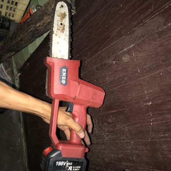 เครื่อง มือช่าง ครับใช้ได้ทุกอัน สนใจอันครับ