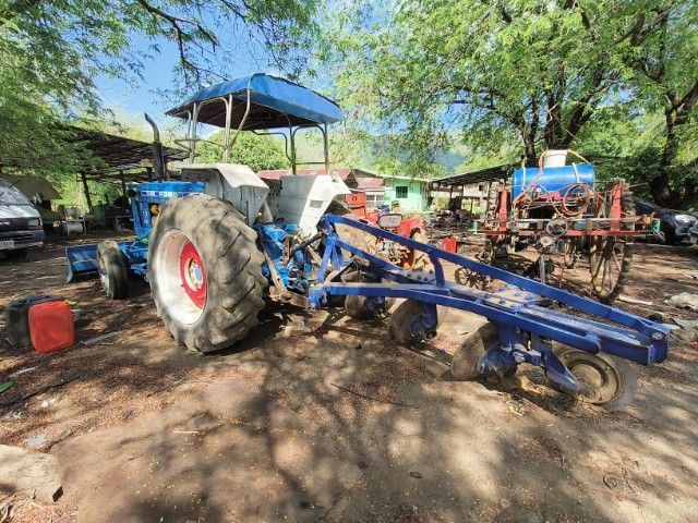 รถไถฟอร์ด