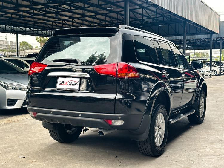 Mitsubishi Pajero Sport 2013 2.5 GT 4WD Utility-car ดีเซล เกียร์อัตโนมัติ ดำ รูปที่ 4