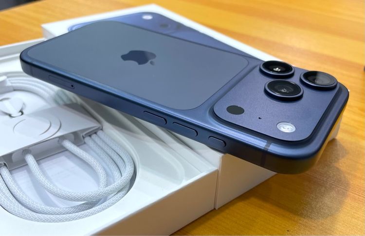 iphone 17 pro 1TB สภาพใหม่เอี่ยม รูปที่ 5