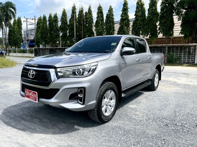 รถ Toyota Hilux Revo 2.8 G 4WD สี เทา