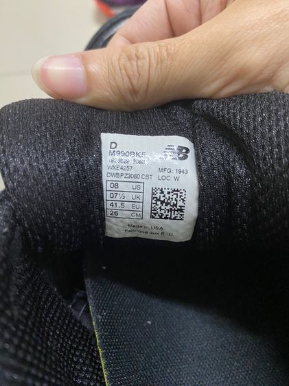 รองเท้าผู้ชายมือสอง สภาพดี  New Balance 990v5 สีดำ รูปที่ 6