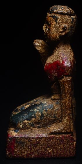 ไม้แกะนางกวัก หลวงปู่บุญวัดกลางบางแก้วครับ รูปที่ 4