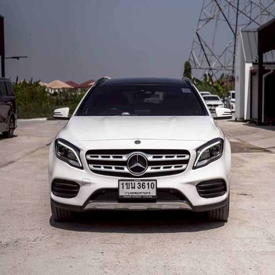 Mercedes-Benz GLA-Class 2019 GLA250 Utility-car เบนซิน ขาว รูปที่ 2