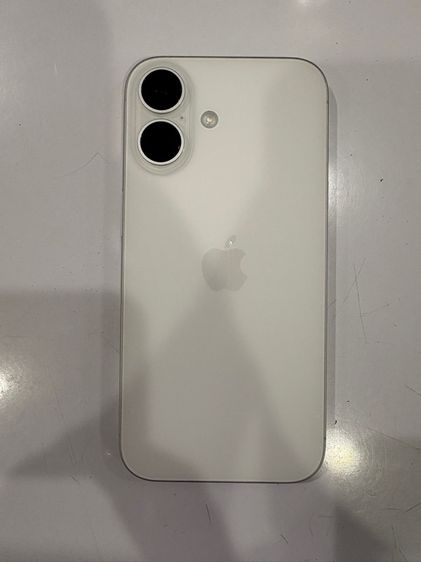 128 GB iphone16 128gb เครื่องศูนย์ไทย สีขาว ประกันถึง12-11-69 สุขภาพแบต99เปอร์เซ็นต์