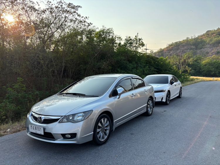 รถ Honda Civic 1.8 E i-VTEC สี บรอนซ์เงิน