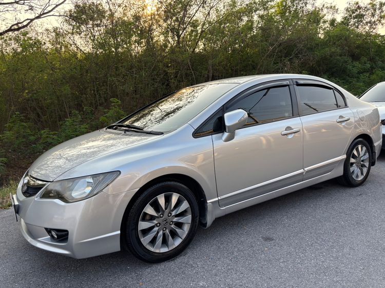 Honda Civic 2010 1.8 E i-VTEC Sedan เบนซิน ไม่ติดแก๊ส เกียร์อัตโนมัติ บรอนซ์เงิน รูปที่ 2