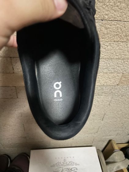 รองเท้า on cloud ผู้ชายสีดำ เบอร์ 46  รูปที่ 9