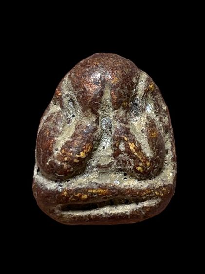 พระปิดตาหลังแบบหลวงพ่อแก้วเนื้อว่าน