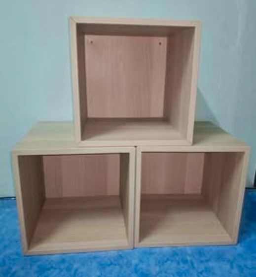 กล่องไม้แขวนผนัง