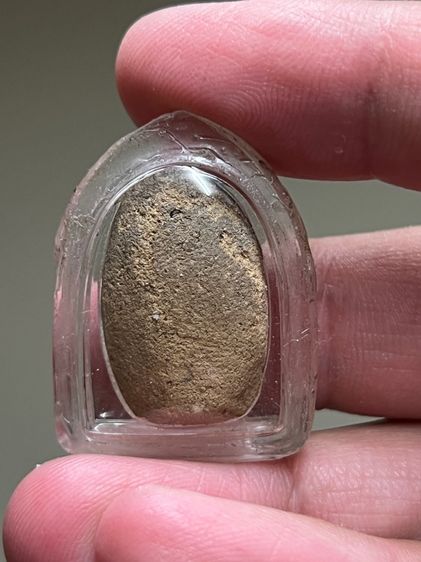 พระเนื้อดินเก่า รูปที่ 2