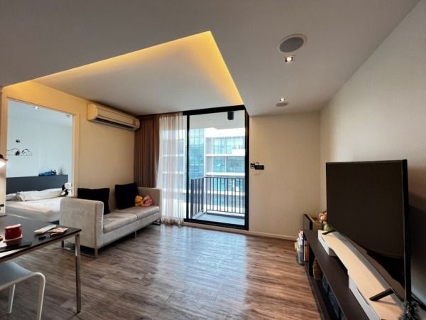 อื่นๆ ไม่อนุญาต ตกแต่งครบ 2015 ขายคอนโดใกล้ มจธ. Parque Phutthabucha 48 ห้อง 34 ตร.ม. วิวสระ บรรยากาศรีสอร์ท รูปที่ 2