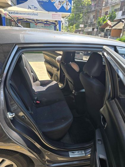 Toyota Yaris 2018 1.2 E Sedan เบนซิน ไม่ติดแก๊ส เกียร์อัตโนมัติ เทา รูปที่ 2