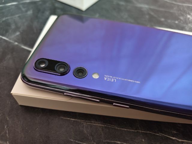 Huawei P20 Pro ครบกล่อง พร้อมใช้งาน รูปที่ 9