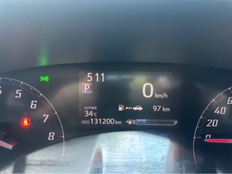 Toyota Sienta 2019 1.5 V Utility-car เบนซิน ไม่ติดแก๊ส เกียร์อัตโนมัติ ขาว รูปที่ 4