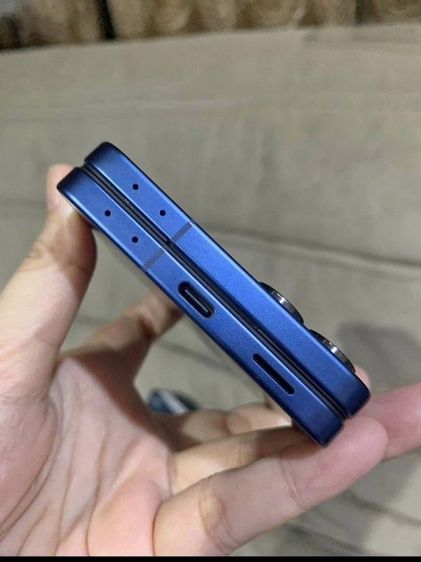 Samsung  Z Flip7 สีน้ำเงิน เครื่องสวยไร้รอย ประกันเหลือ รูปที่ 4