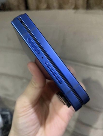 Samsung  Z Flip7 สีน้ำเงิน เครื่องสวยไร้รอย ประกันเหลือ รูปที่ 5