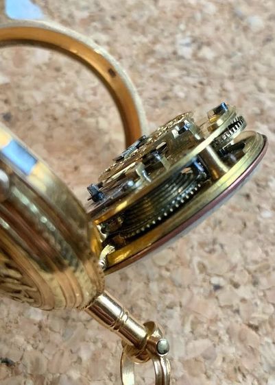 A Paris VERGE FUSEE Hand Pink  yellow Gold รูปที่ 18