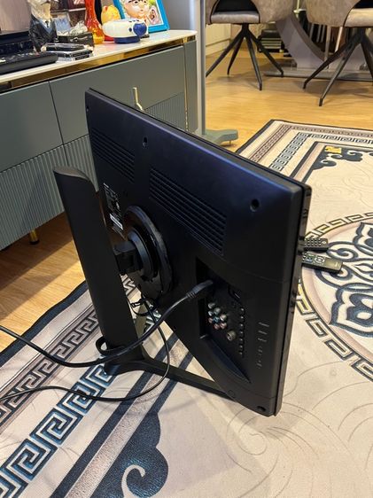 TV Sharp 24 นิ้ว สภาพสวย พร้อมขาตั้งปรับระดับได้ รูปที่ 8