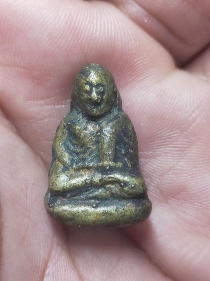 หล่อโบราณหลวงพ่อเงินขี้ตาเก่า