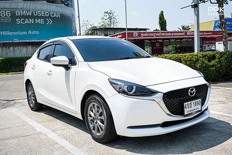 Mazda Mazda 2 2023 1.3 C Sedan เบนซิน ไม่ติดแก๊ส เกียร์อัตโนมัติ ขาว รูปที่ 3