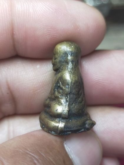 หลวงพ่อเงินพิมพ์ขี้ตาเก่า รูปที่ 4