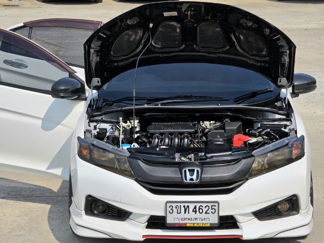 Honda City 2014 1.5 V Plus i-VTEC Sedan เบนซิน ไม่ติดแก๊ส เกียร์อัตโนมัติ ขาว รูปที่ 4
