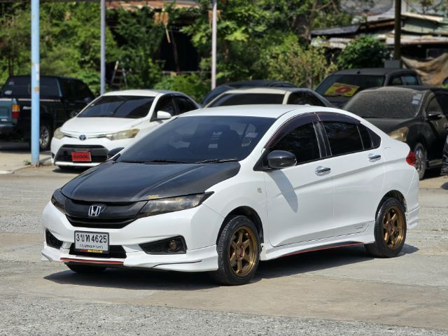 Honda City 2014 1.5 V Plus i-VTEC Sedan เบนซิน ไม่ติดแก๊ส เกียร์อัตโนมัติ ขาว รูปที่ 2