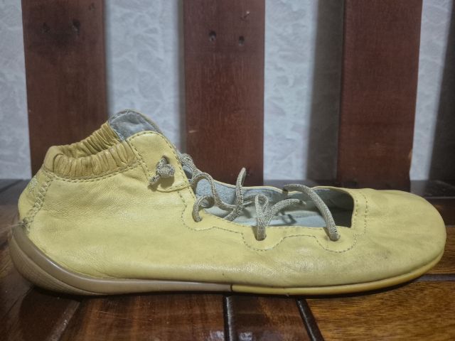  Camper Peu Circuit  เบอร์ 37  สภาพดี ไม่มีซ่อมไม่มีขาด 650 รวมส่ง รูปที่ 2