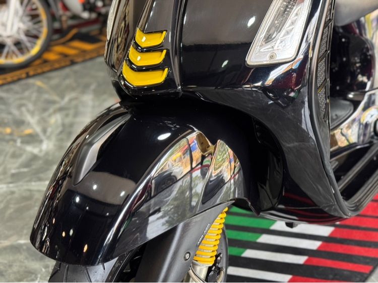Vespa GTS300 hpe รูปที่ 16
