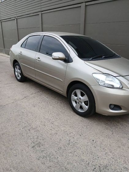 รถ Toyota Vios 1.5 G สี น้ำตาล