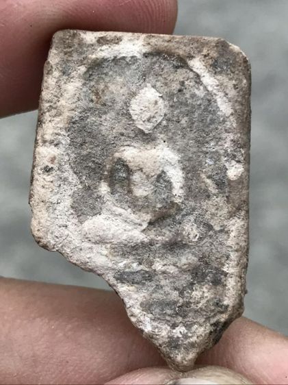 กรุเก่า(เนื้อเก่าๆ)