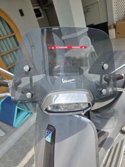 Vespa Sprint 150 สีเทาแลมโบ รูปที่ 6