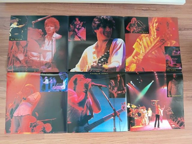 ขายแผ่นเสียงสะสม The Eagles - Eagles Live ปก VG2บวก แผ่น VG 2บวก ราคา 630 บาท ค่าส่ง 50 บาท โทร.ไลน์ 0811377711  รูปที่ 4