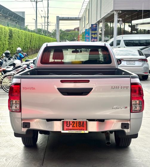 Toyota Hilux Revo 2025 Smart Cab 2.4 Entry Z Edition Pickup ดีเซล เกียร์อัตโนมัติ เทา รูปที่ 4