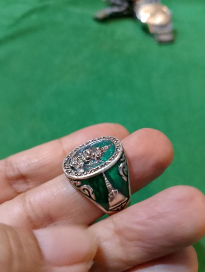 แหวนเงินท้าวเวสสุวรรณลงยาสีเขียว รูปที่ 8