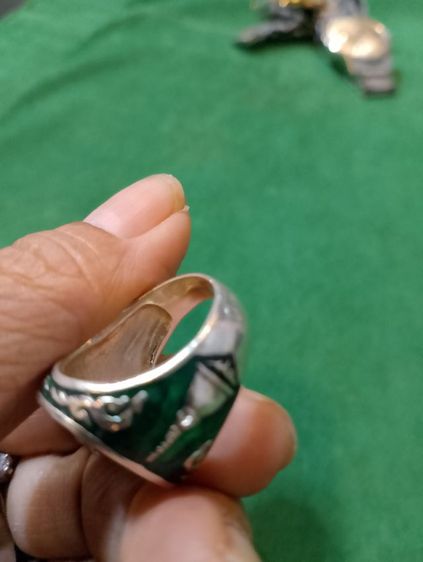 แหวนเงินท้าวเวสสุวรรณลงยาสีเขียว