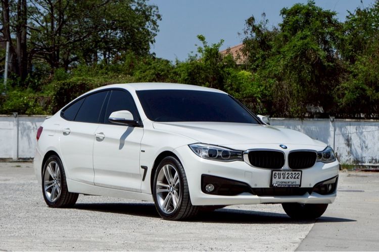 BMW Series 3 2017 320d Sedan ดีเซล ไม่ติดแก๊ส เกียร์อัตโนมัติ ขาว รูปที่ 4